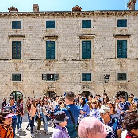 Stradun View En & Дубровник