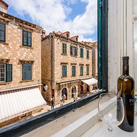 Stradun View En & Дубровник